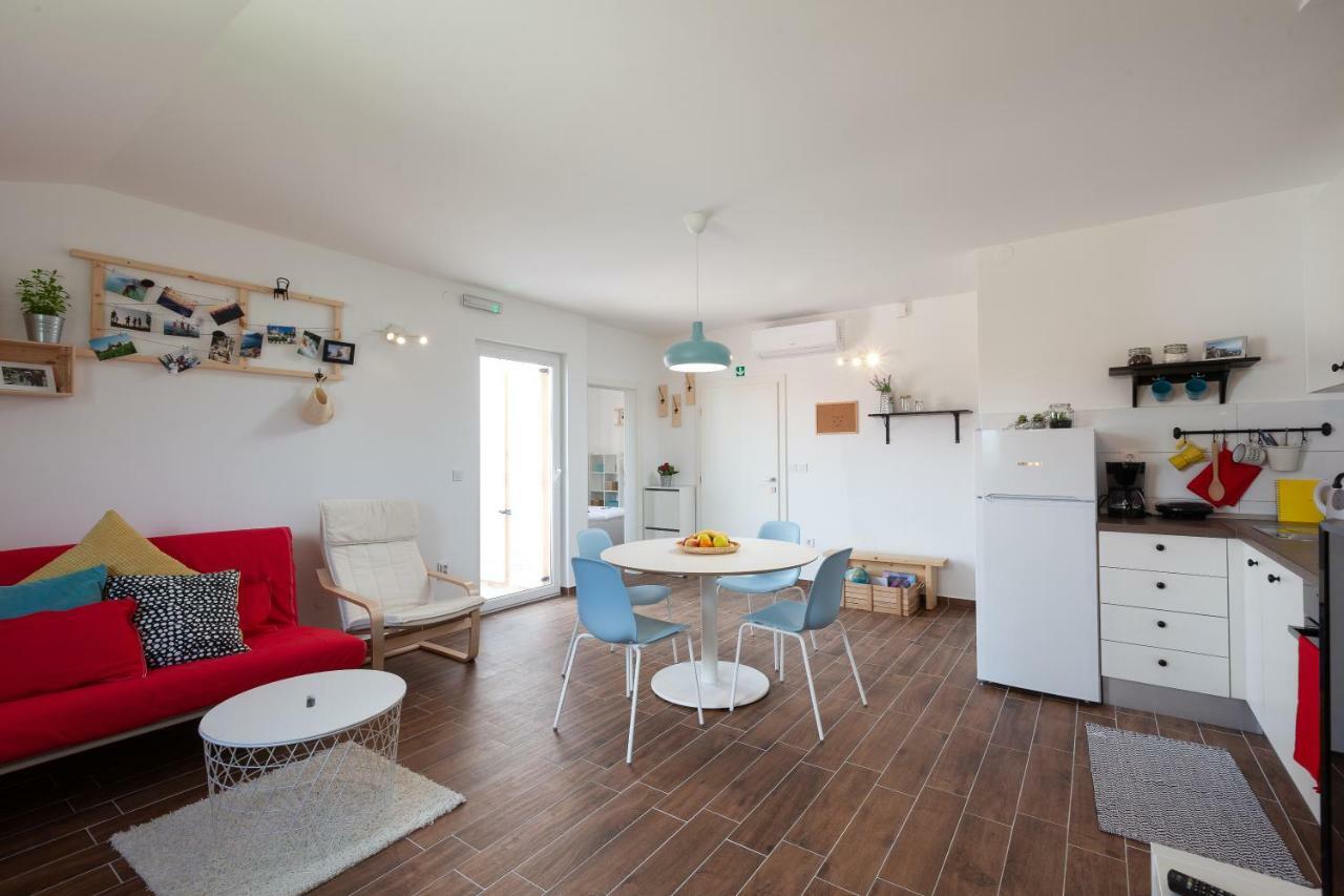 Kvasina Apartments Zadvarje Экстерьер фото