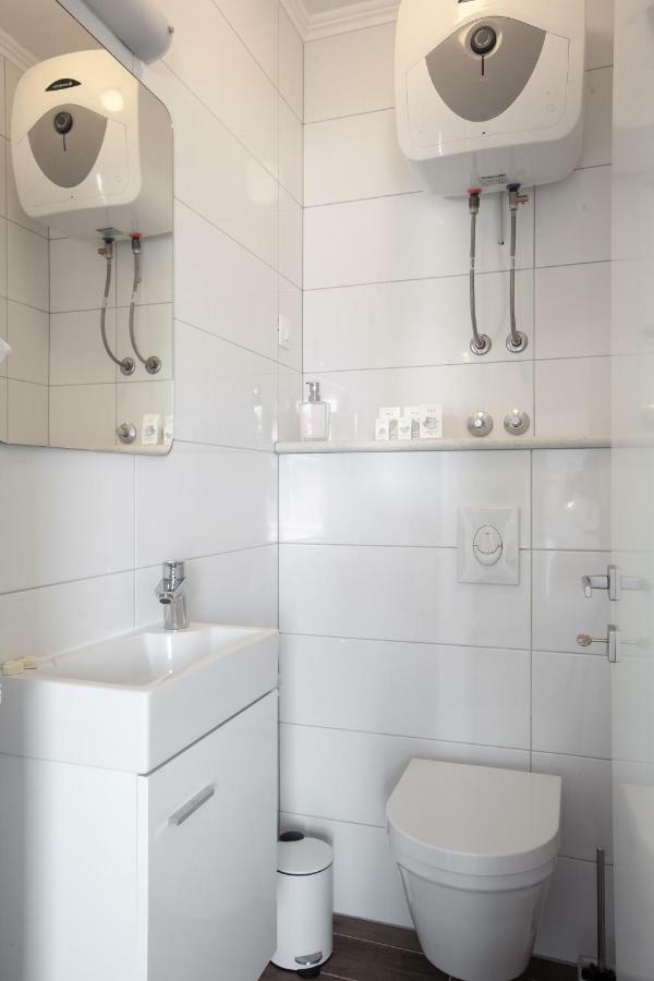 Kvasina Apartments Zadvarje Экстерьер фото