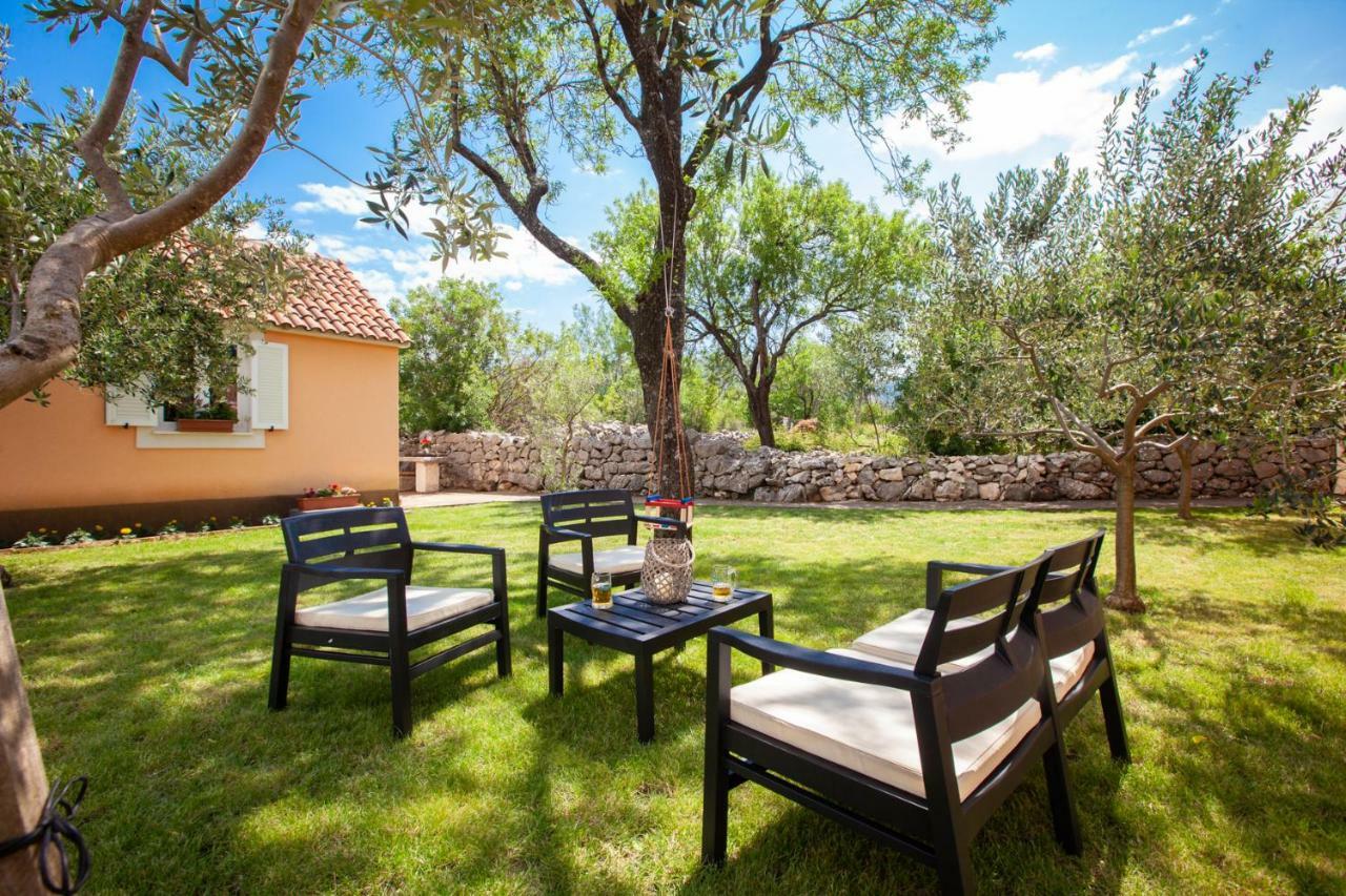 Kvasina Apartments Zadvarje Экстерьер фото