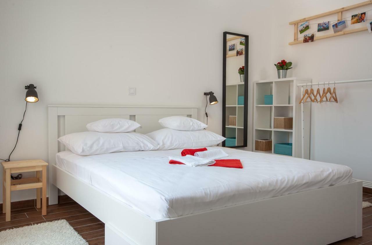 Kvasina Apartments Zadvarje Экстерьер фото