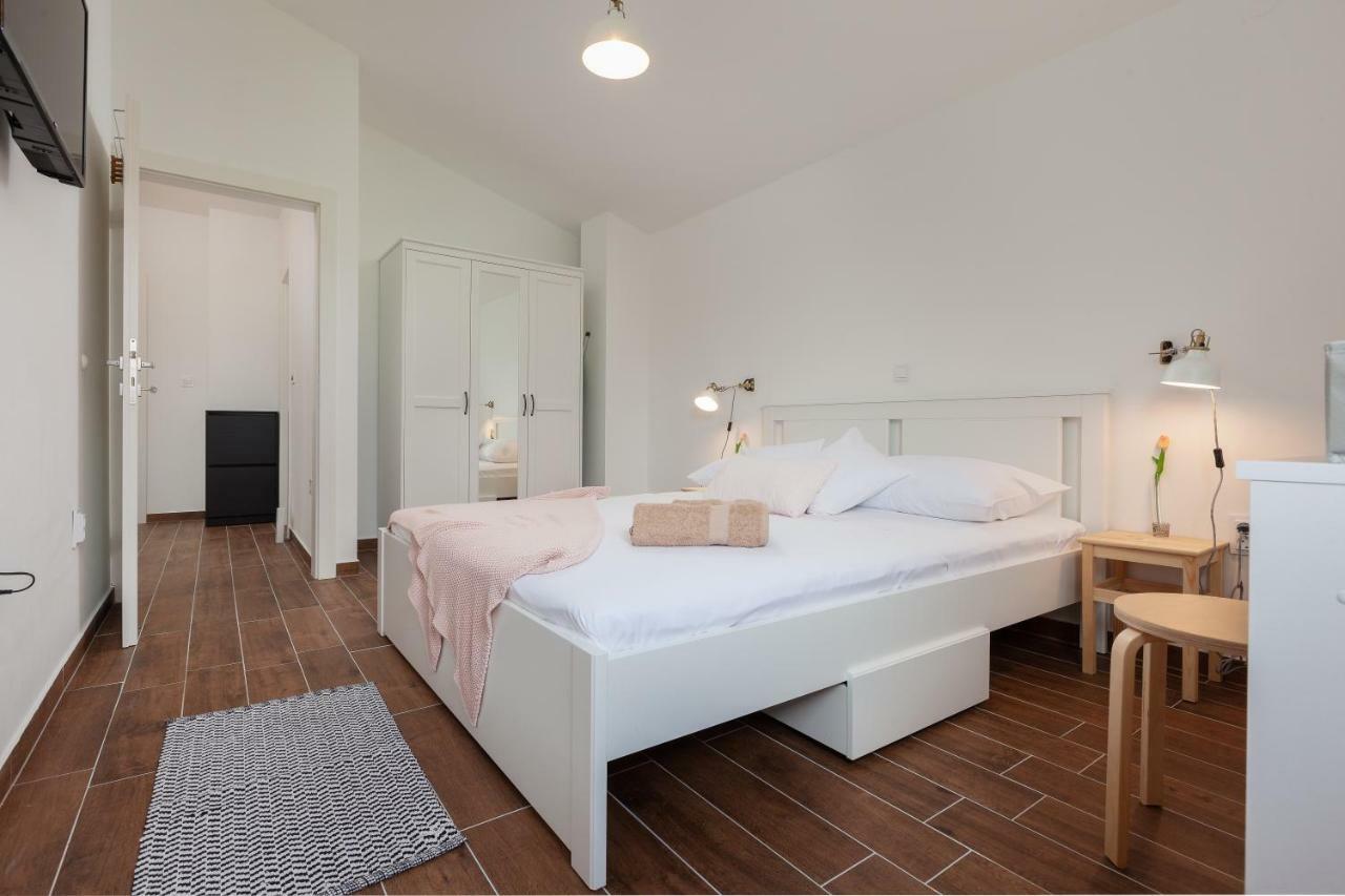 Kvasina Apartments Zadvarje Экстерьер фото
